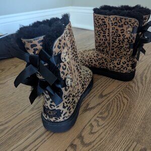 Leopard Uggs Bailey Bow